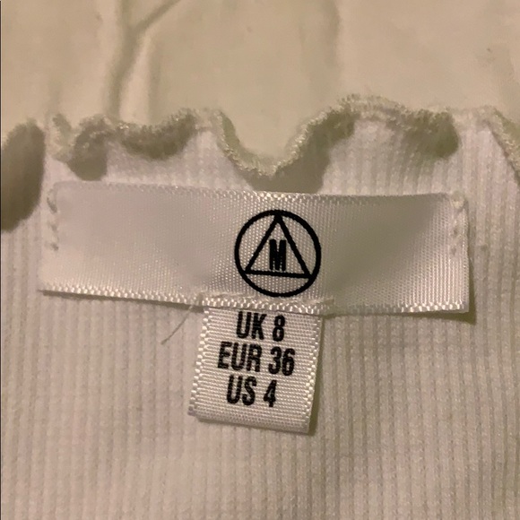 Missguided white off the shoulder top size 4/M - Picture 2 of 2
